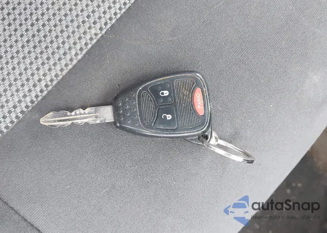 2016 Jeep Compass Sport z USA, uszkodzony, nr VIN 1C4NJDBB8GD778543